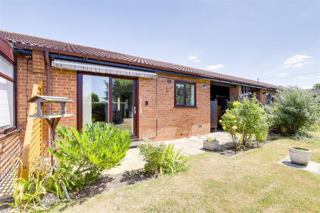 Elms Park, Ruddington, Nottinghamshire, NG11 6NT