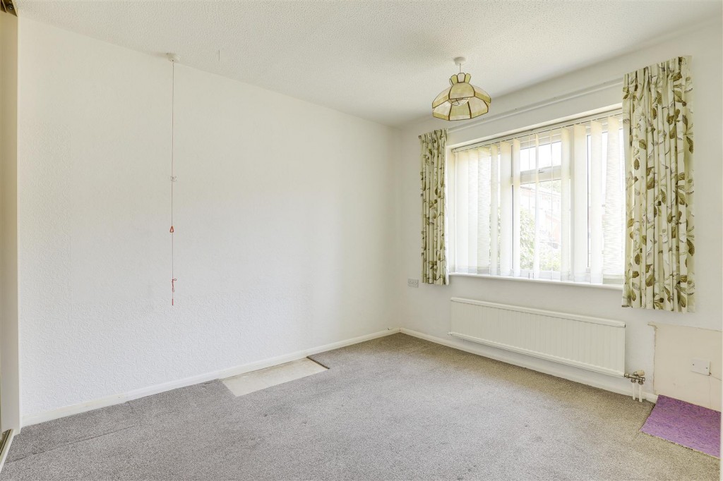 Elms Park, Ruddington, Nottinghamshire, NG11 6NT