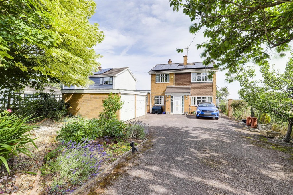 Church Lane, Thrumpton, Nottinghamshire, NG11 0AW
