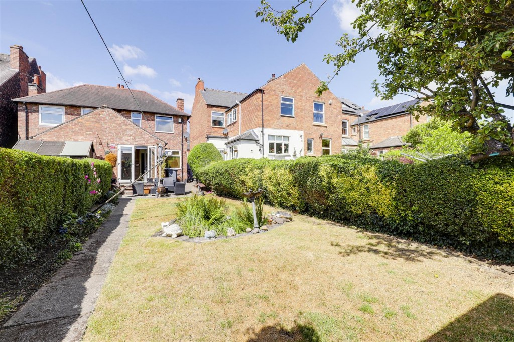Seymour Road, West Bridgford, Nottinghamshire, NG2 5EE