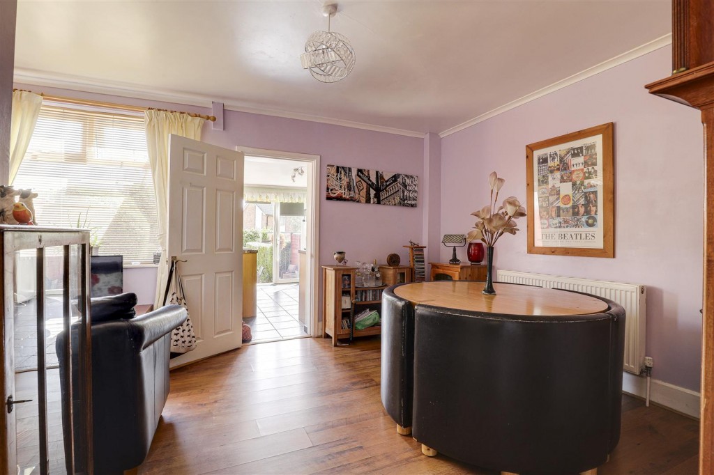 Seymour Road, West Bridgford, Nottinghamshire, NG2 5EE
