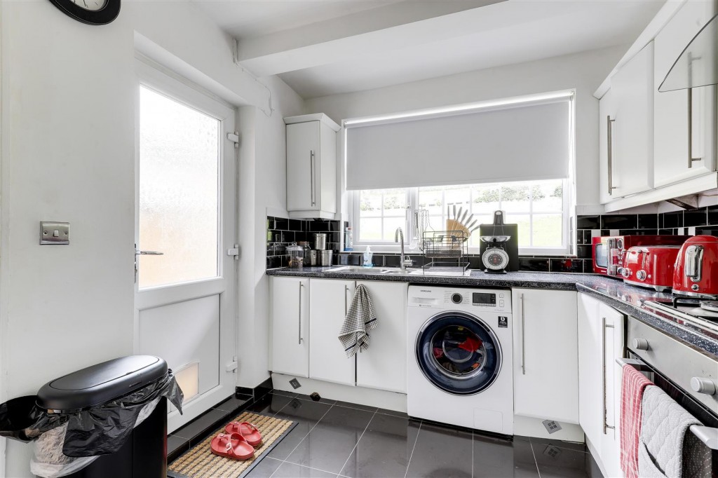 Danethorpe Vale, Sherwood, Nottinghamshire, NG5 3EN