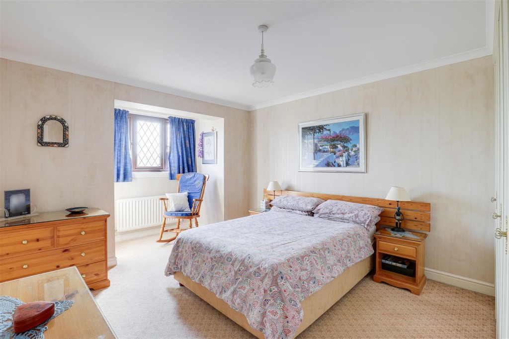 Hallfields, Edwalton, Nottinghamshire, NG12 4AA