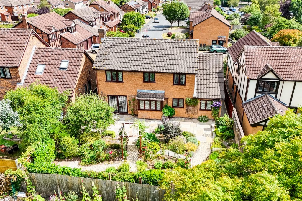Hallfields, Edwalton, Nottinghamshire, NG12 4AA
