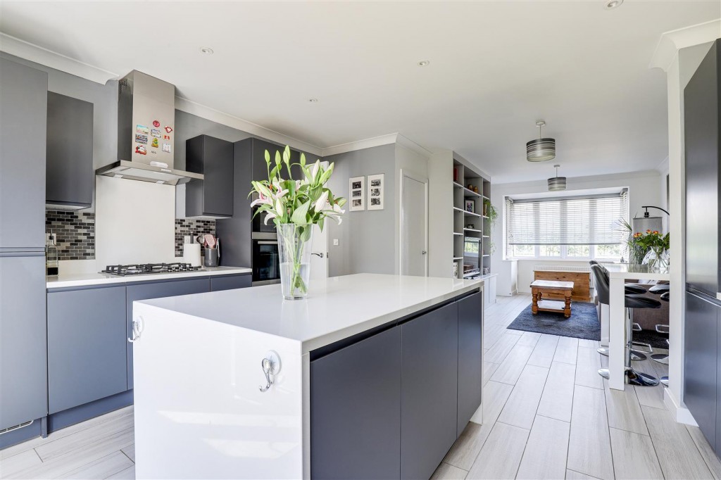 Astill Close, Keyworth, Nottinghamshire, NG12 5SG