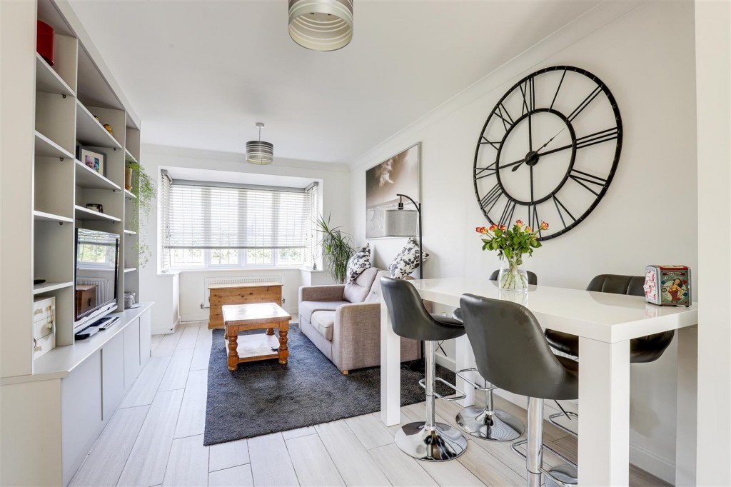 Astill Close, Keyworth, Nottinghamshire, NG12 5SG