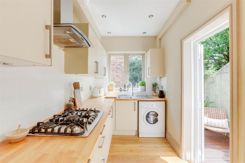 Wesley Grove, Carrington, Nottinghamshire, NG5 2BL