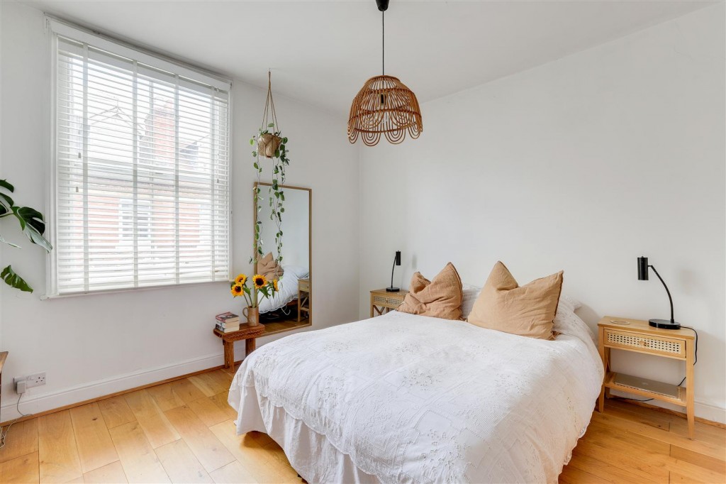 Wesley Grove, Carrington, Nottinghamshire, NG5 2BL