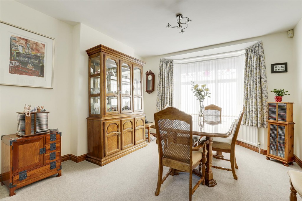 Main Road, Wilford, Nottinghamshire, NG11 7AA
