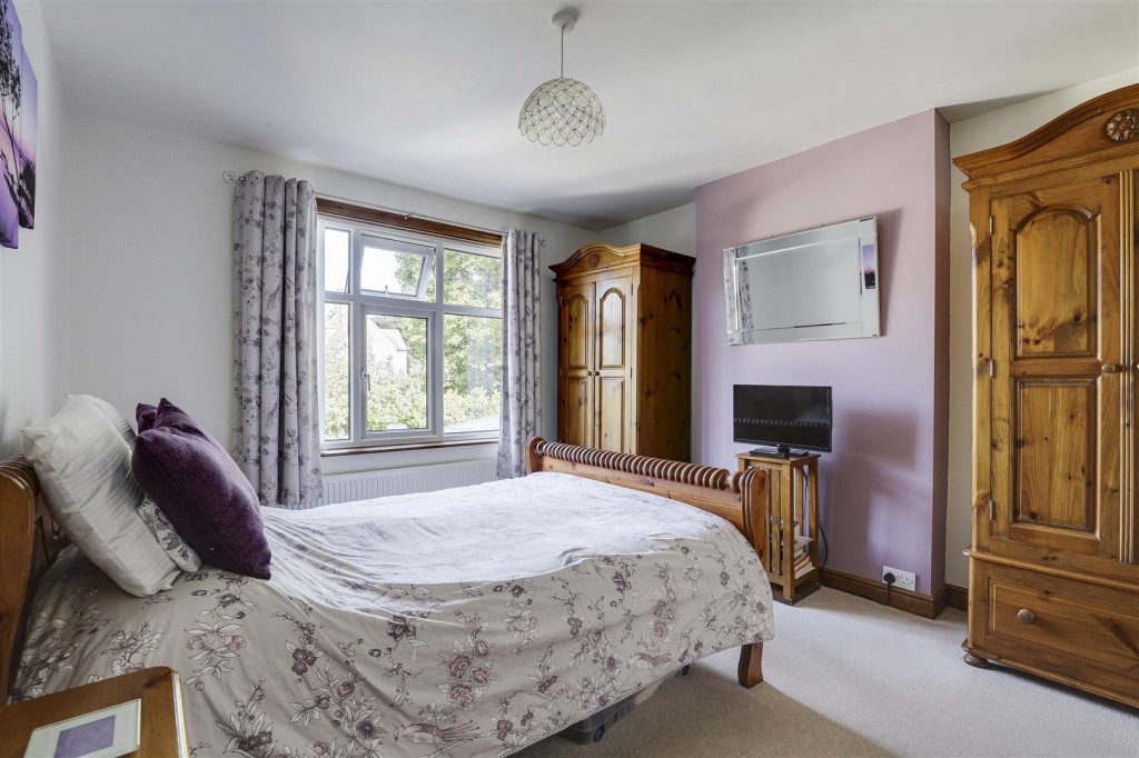 Main Road, Wilford, Nottinghamshire, NG11 7AA