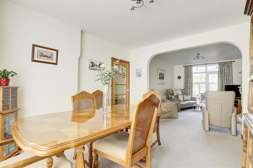 Main Road, Wilford, Nottinghamshire, NG11 7AA