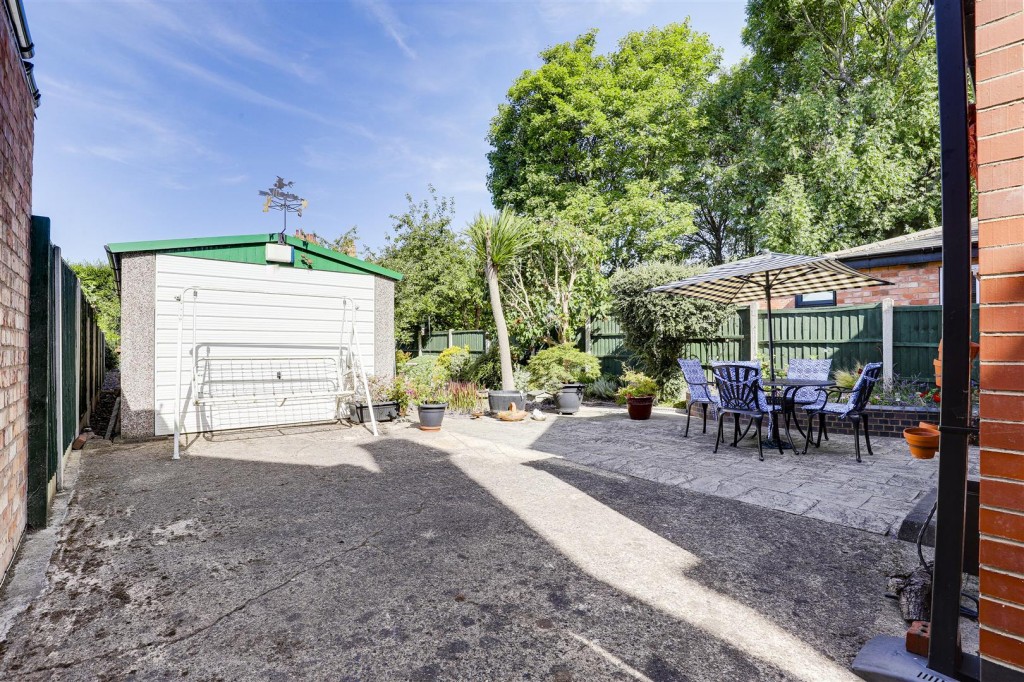 Main Road, Wilford, Nottinghamshire, NG11 7AA