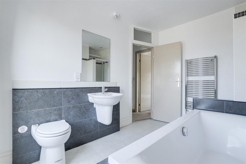 Ransom Road, Mapperley, Nottinghamshire, NG3 5HJ