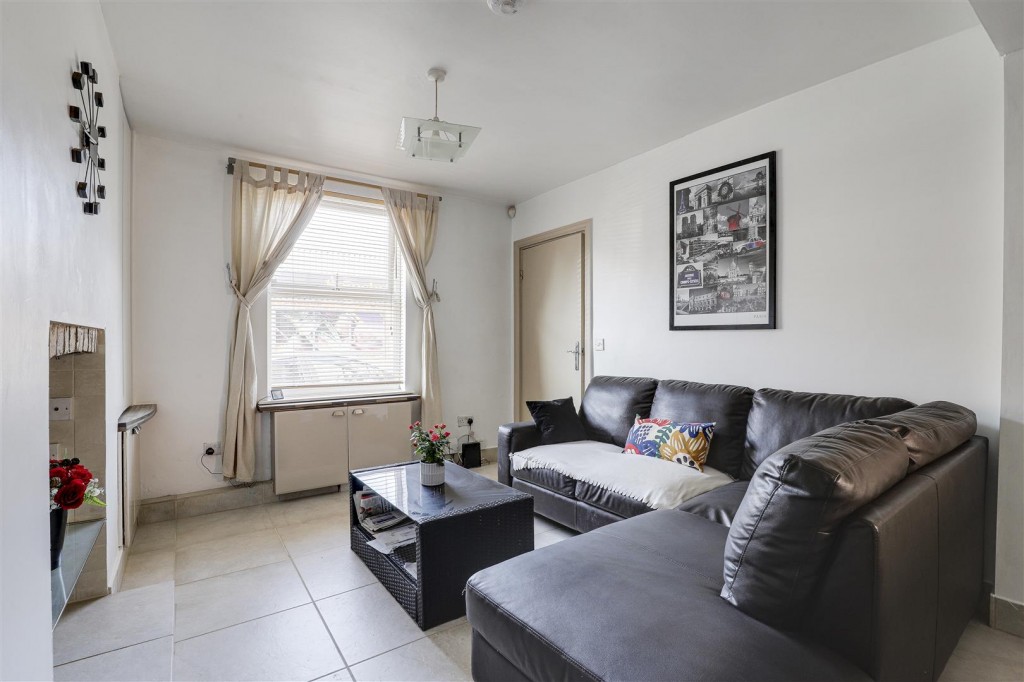 Ransom Road, Mapperley, Nottinghamshire, NG3 5HJ