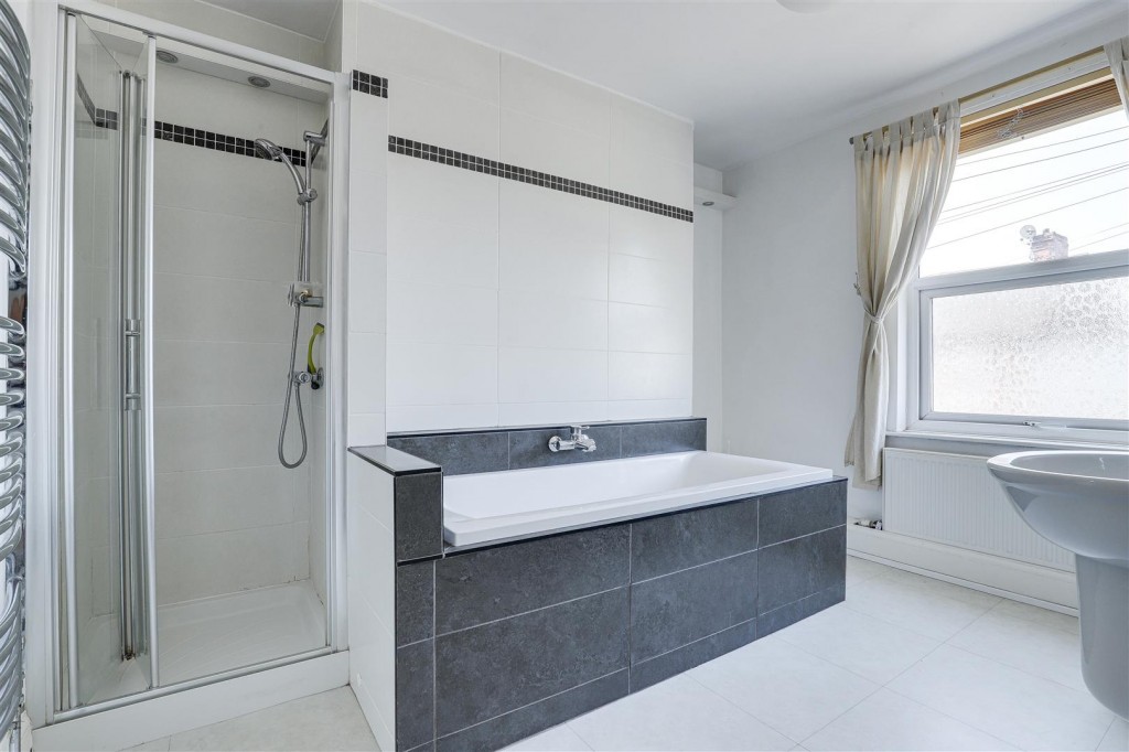 Ransom Road, Mapperley, Nottinghamshire, NG3 5HJ