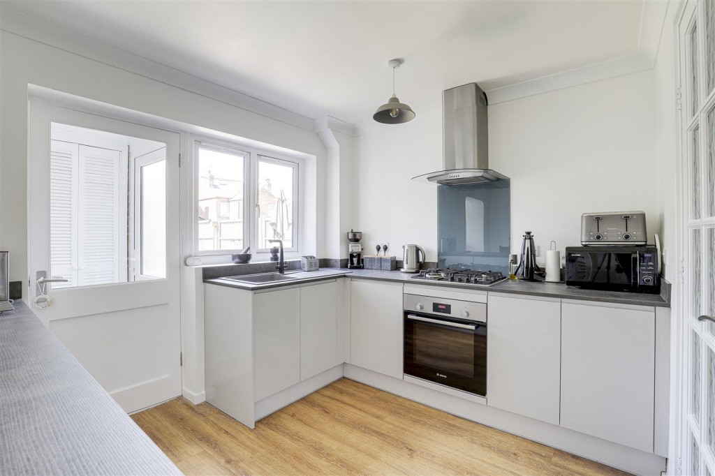 Garfield Avenue, Draycott, Derbyshire, DE72 3NP