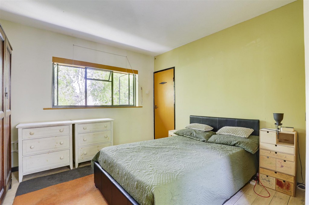 Tavistock Avenue, Mapperley Park, Nottinghamshire, NG3 5BD