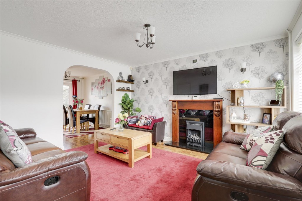 Tavern Avenue, Broxtowe, Nottinghamshire, NG8 5EE
