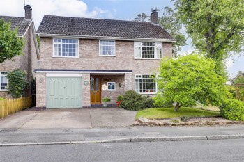 Middleton Close, Nuthall, Nottinghamshire, NG16 1BX