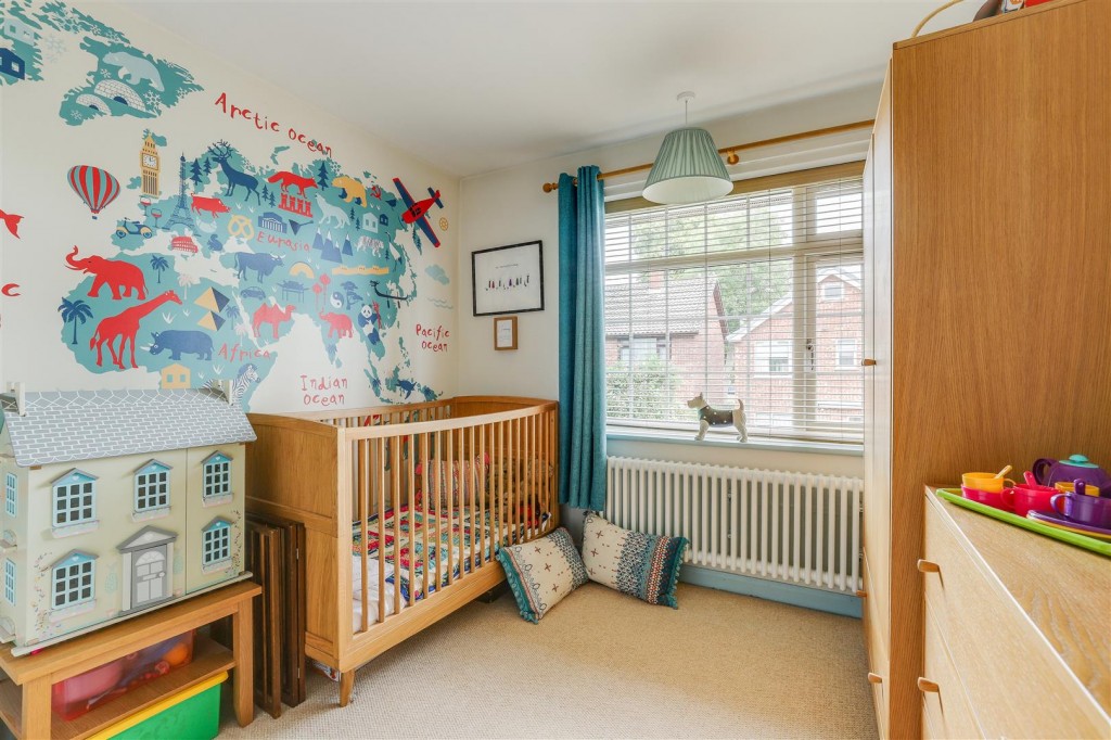 Middleton Close, Nuthall, Nottinghamshire, NG16 1BX