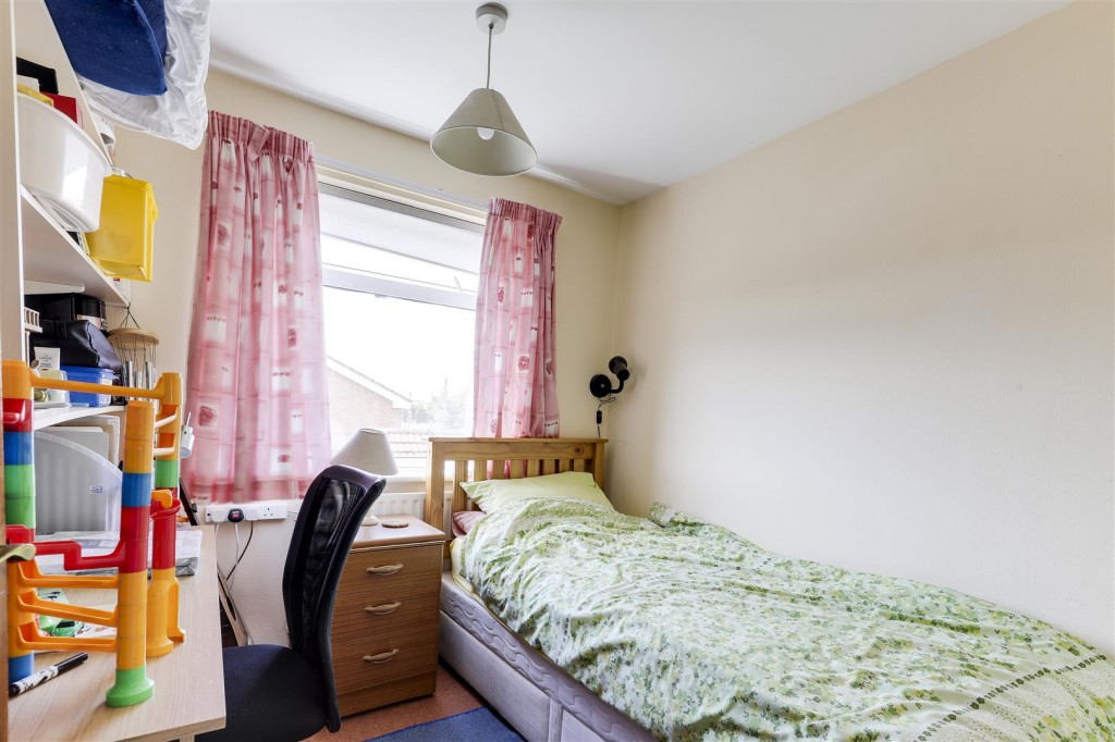 Dalbeattie Close, Arnold, Nottinghamshire, NG5 8QX