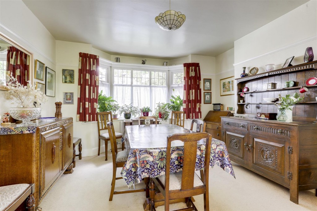 Wadham Road, Woodthorpe, Nottinghamshire, NG5 4JB