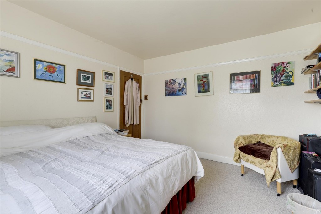 Wadham Road, Woodthorpe, Nottinghamshire, NG5 4JB