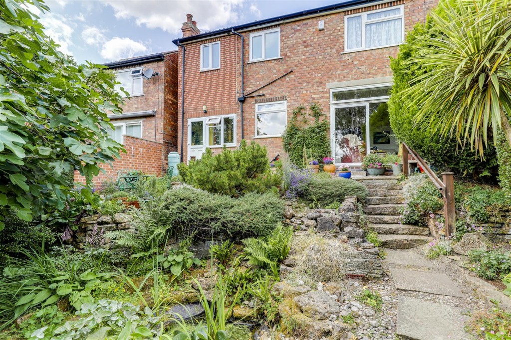 Wadham Road, Woodthorpe, Nottinghamshire, NG5 4JB