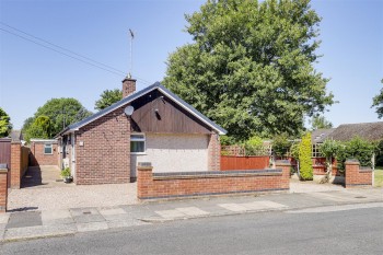 Grazingfield, Silverdale, Nottinghamshire, NG11 7FN