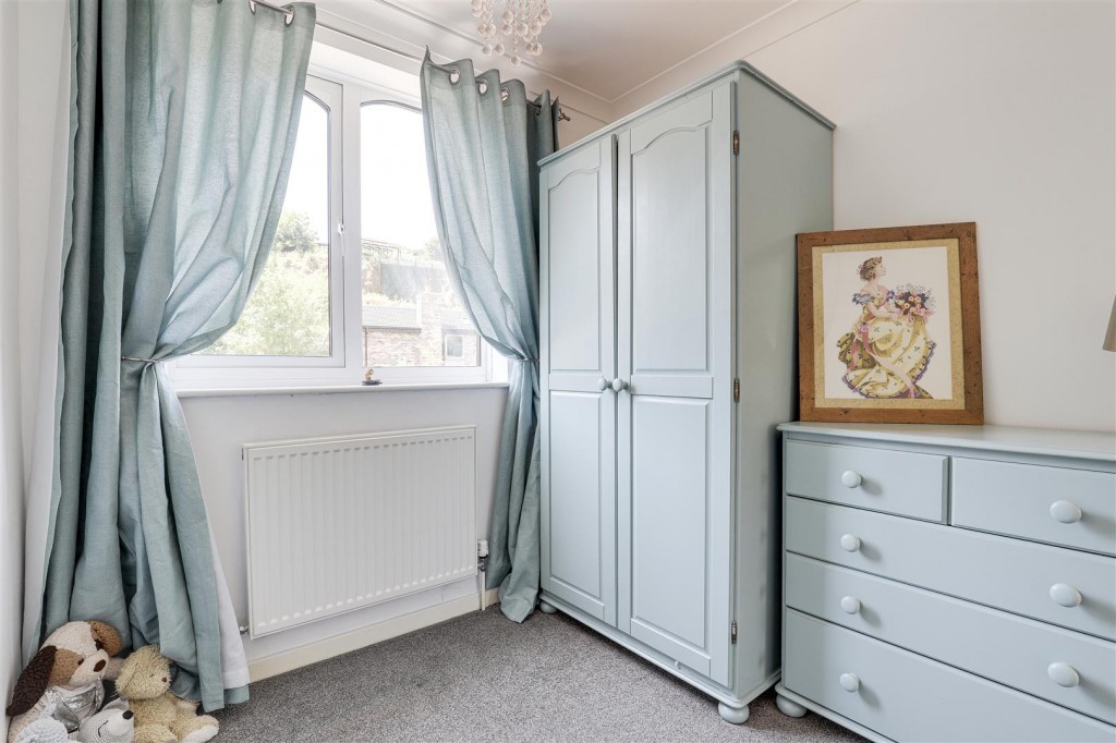 Letchworth Crescent, Beeston, Nottinghamshire, NG9 5LL