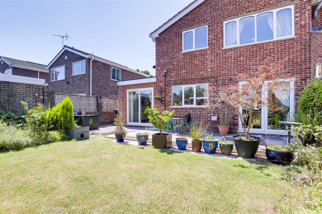 Letchworth Crescent, Beeston, Nottinghamshire, NG9 5LL