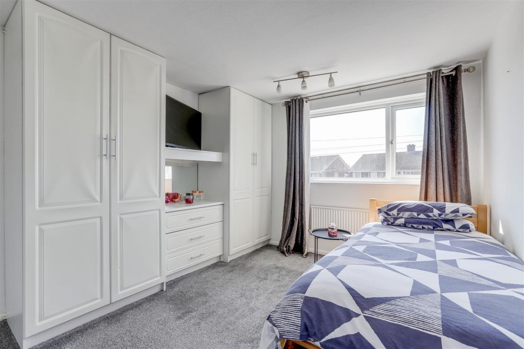 Babbacombe Way, Hucknall, Nottinghamshire, NG15 6NW