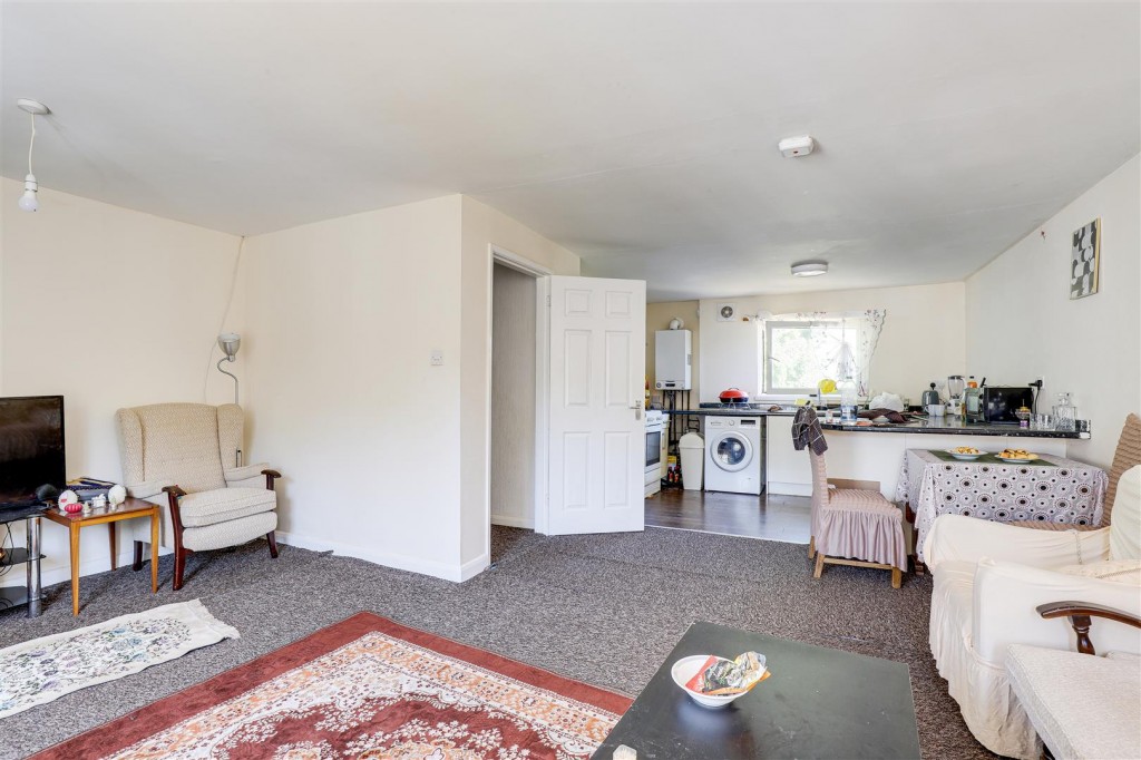 Wyton Close, Bestwood, Nottinghamshire, NG5 5GW