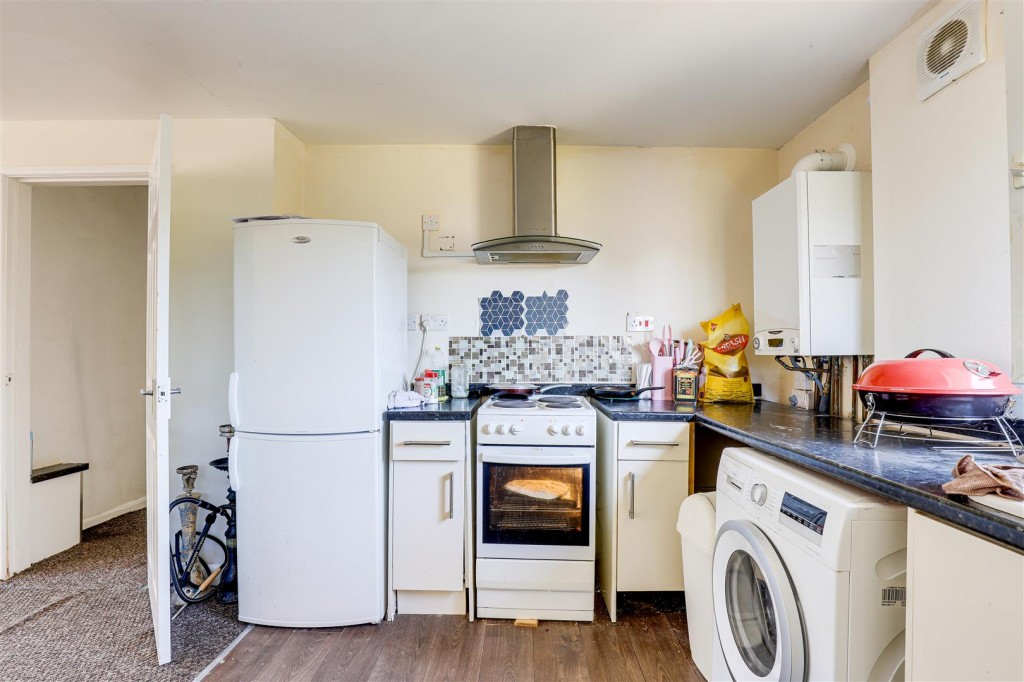 Wyton Close, Bestwood, Nottinghamshire, NG5 5GW