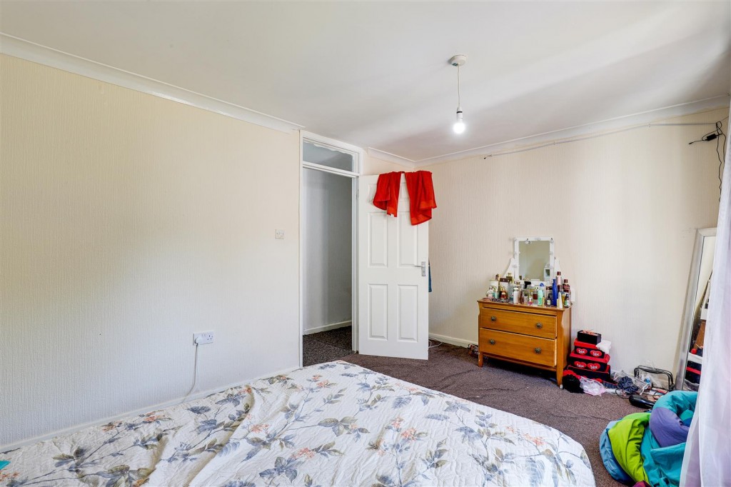 Wyton Close, Bestwood, Nottinghamshire, NG5 5GW