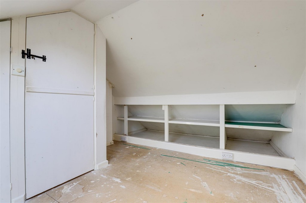 Kings Avenue, Gedling, Nottinghamshire, NG4 4ED