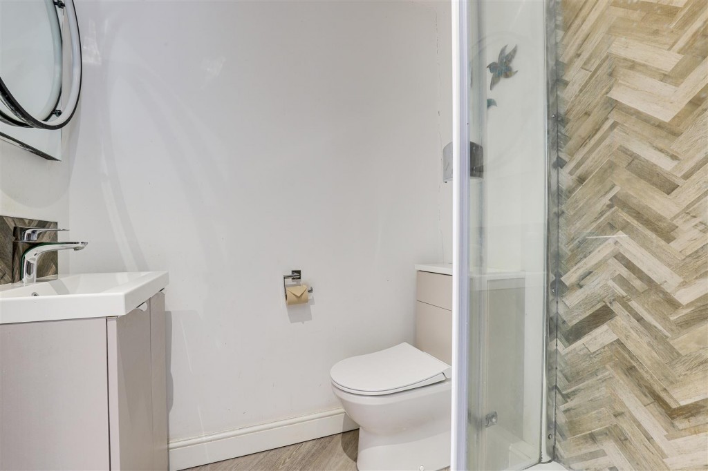 Kent Road, Mapperley, Nottinghamshire, NG3 6BE
