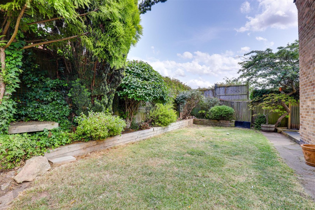 Kent Road, Mapperley, Nottinghamshire, NG3 6BE