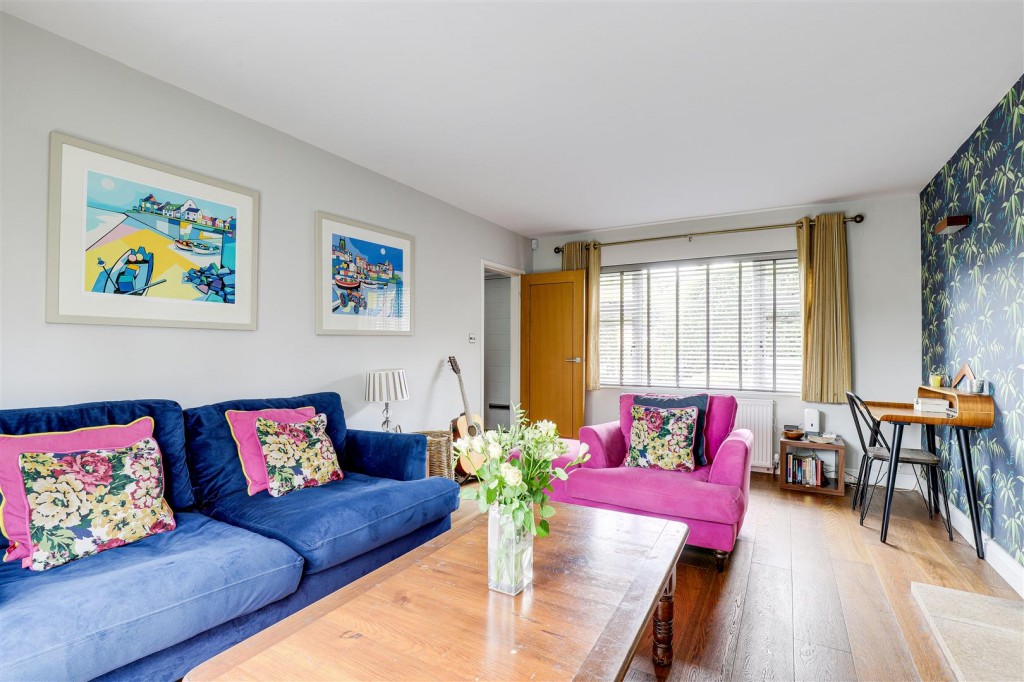 Kent Road, Mapperley, Nottinghamshire, NG3 6BE