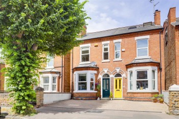 Trent Boulevard, West Bridgford, Nottingham, NG2 5BN
