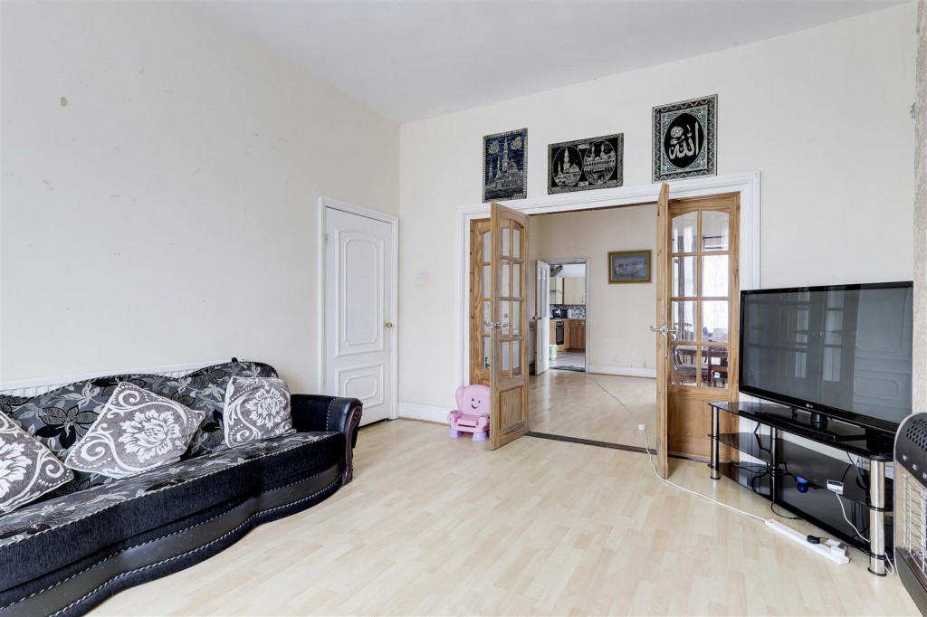 Regent Street, New Basford, Nottinghamshire, NG7 7BJ