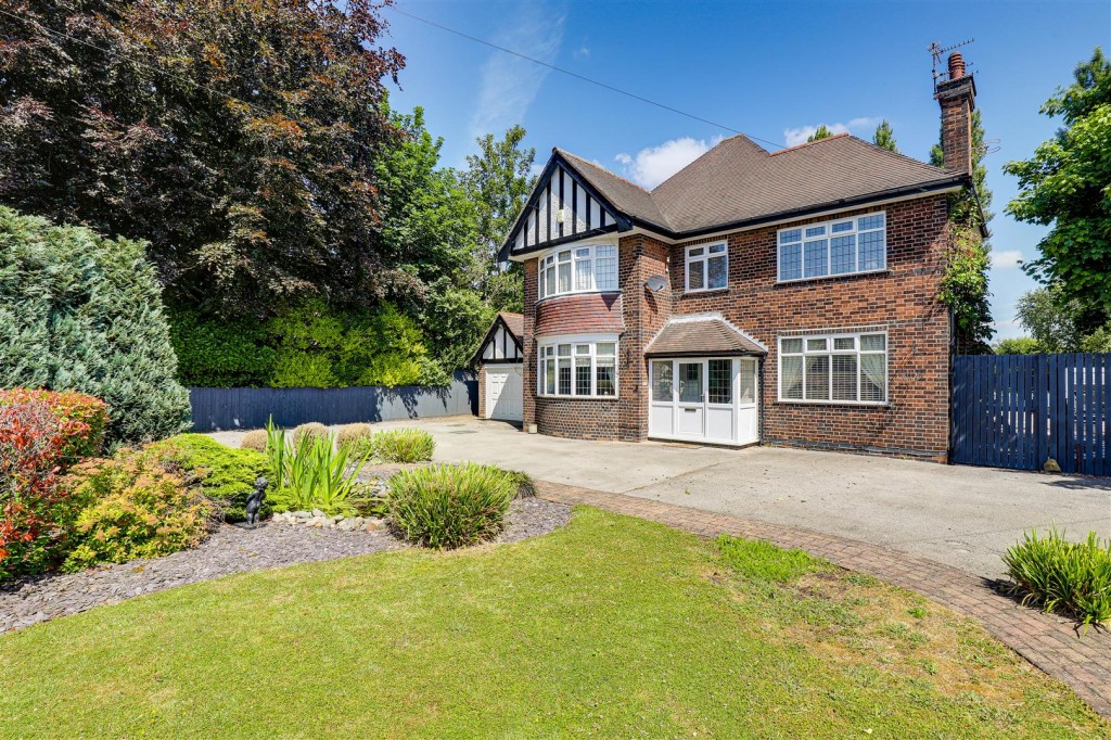 Westdale Lane, Mapperley, Nottinghamshire, NG3 6ES