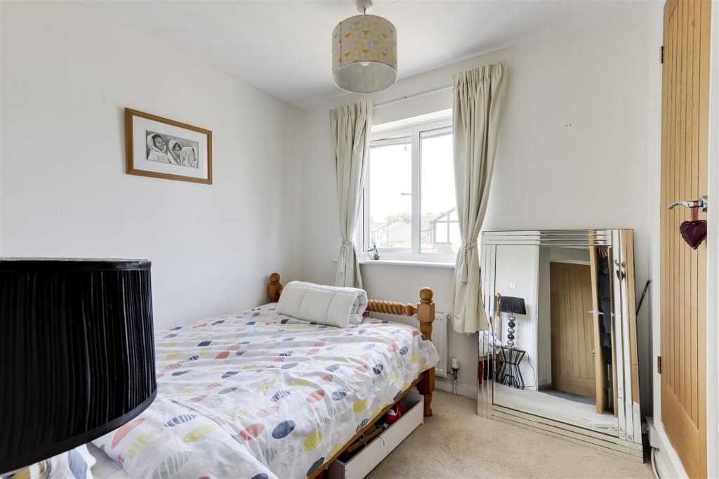 Grace Drive, Nottingham, Nottinghamshire, NG8 5AG