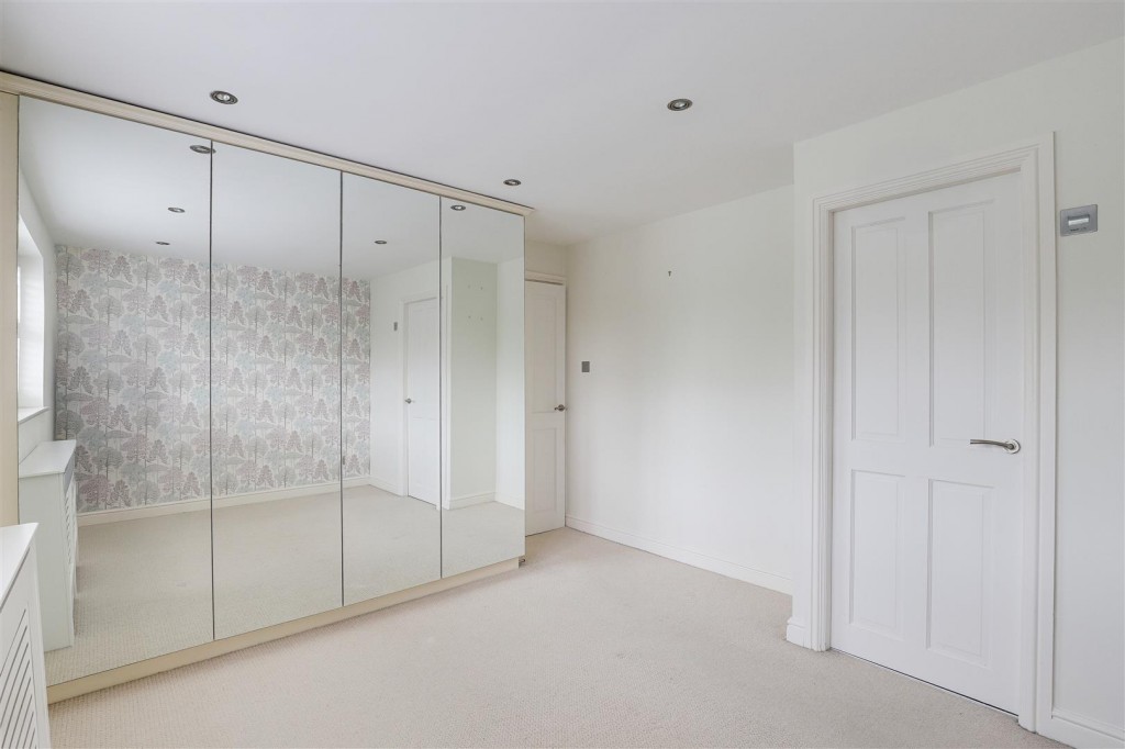 Penmoor Close, Long Eaton, Derbyshire, NG10 3RH