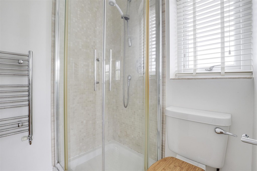 Penmoor Close, Long Eaton, Derbyshire, NG10 3RH