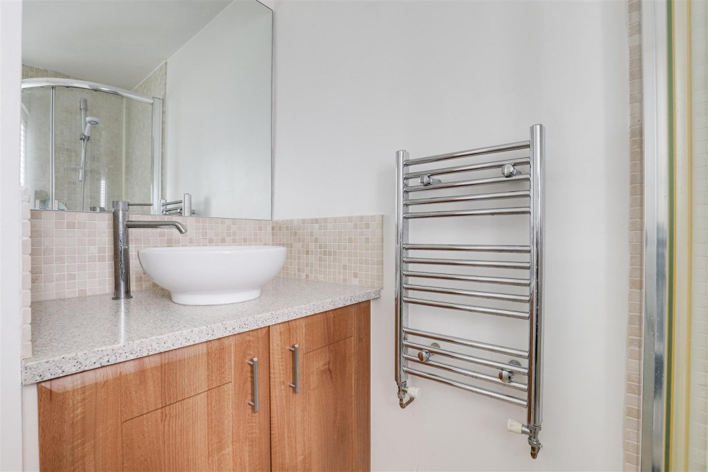 Penmoor Close, Long Eaton, Derbyshire, NG10 3RH