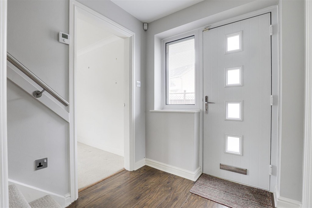 Penmoor Close, Long Eaton, Derbyshire, NG10 3RH