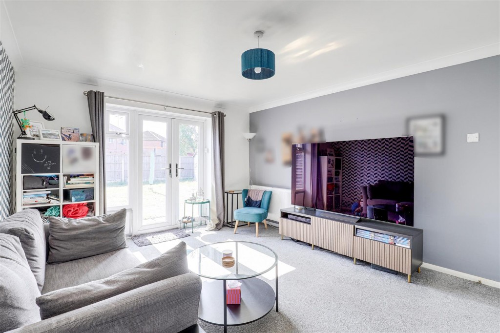 Tewkesbury Road, Long Eaton, Derbyshire, NG10 1PP