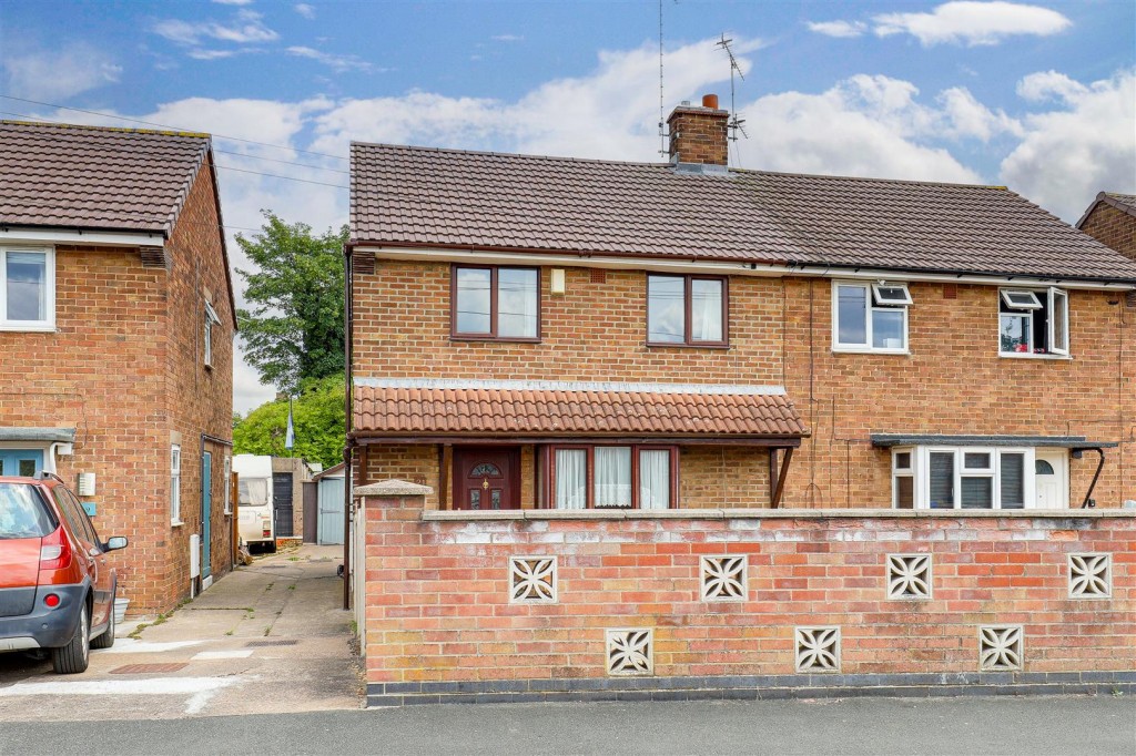 Thirlmere Road, Long Eaton, Derbyshire, NG10 4DS