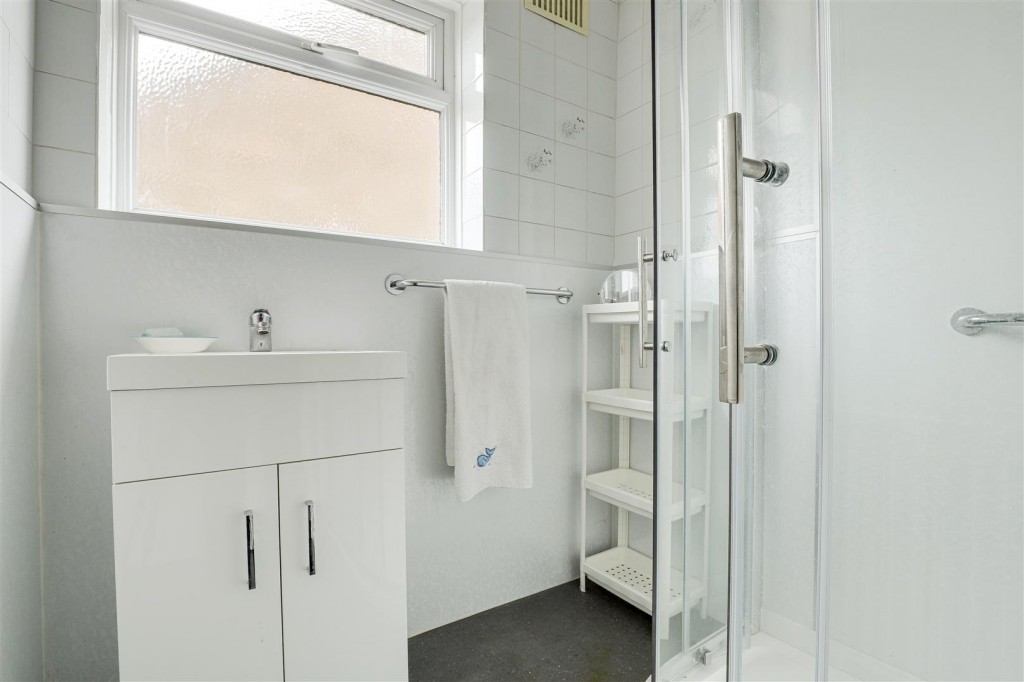 Greenacre, Edwalton, Nottinghamshire, NG12 4BD